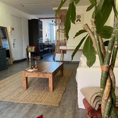- 2 Chambres 4 Personnes Balcon Parking - Evelyne * Hyeres