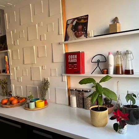 - 2 Chambres 4 Personnes Balcon Parking - Evelyne * Hyeres