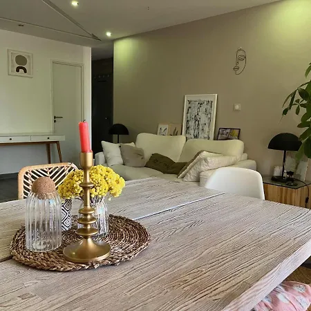 - 2 Chambres 4 Personnes Balcon Parking - Evelyne *