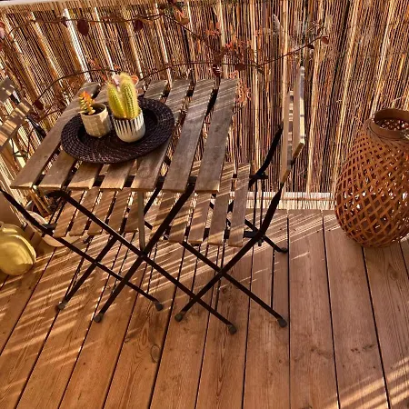 - 2 Chambres 4 Personnes Balcon Parking - Evelyne * Йер